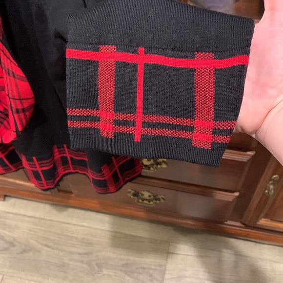 Black sweater with red an black design. Birch NY brand - Picture 2 of 4